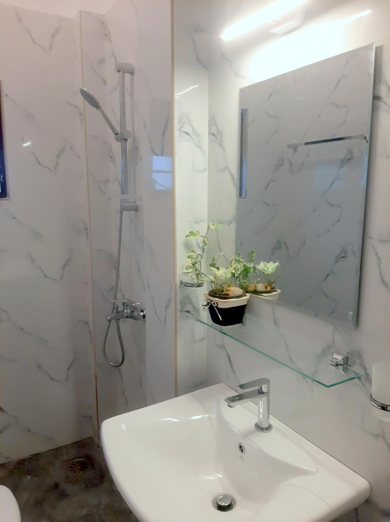 Weerakoon Garden Guest Hotel ฮิกคาดูวา ภายนอก รูปภาพ